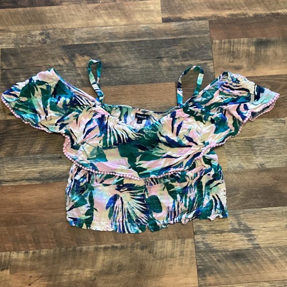 Torrid Crinkle‎ Gauze cold shoulder top size 2X - Picture 1 of 2